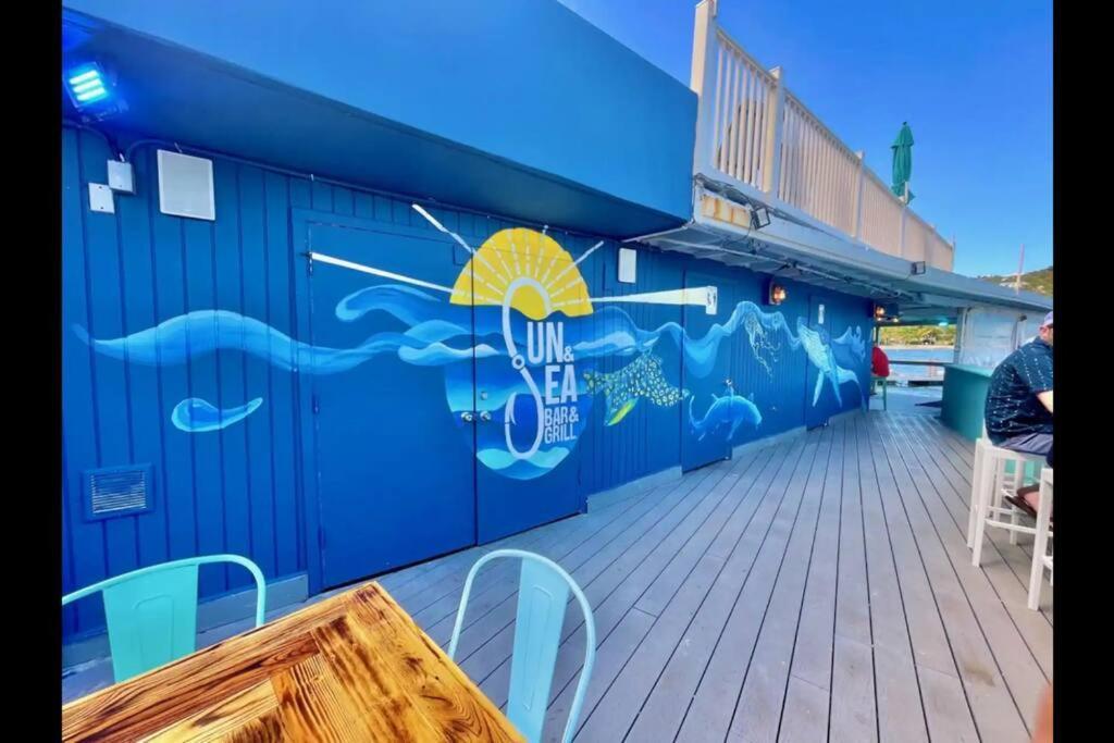 Mermaid Escape - Amazing Views! East End  ภายนอก รูปภาพ