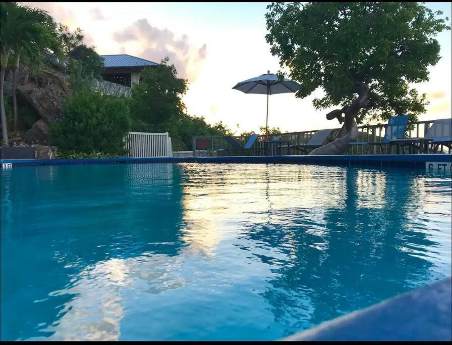 Mermaid Escape - Amazing Views! East End  ภายนอก รูปภาพ